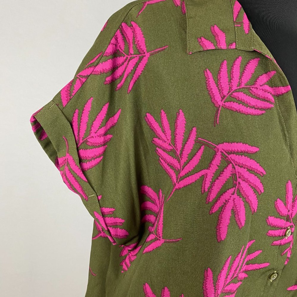 Massini L Leaf Patterned Button Down Slit Sides - image 3